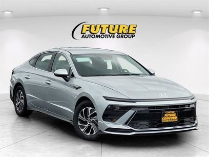 New 2026 Hyundai Sonata Blue