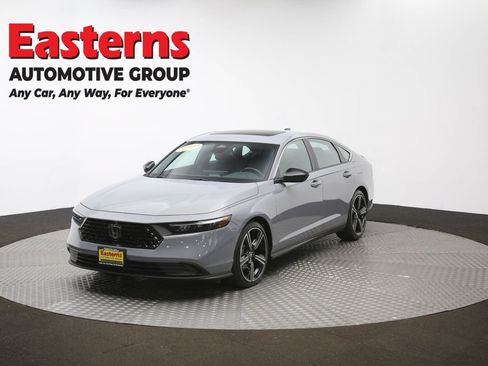 Used 2025 Honda Accord Sport image 52