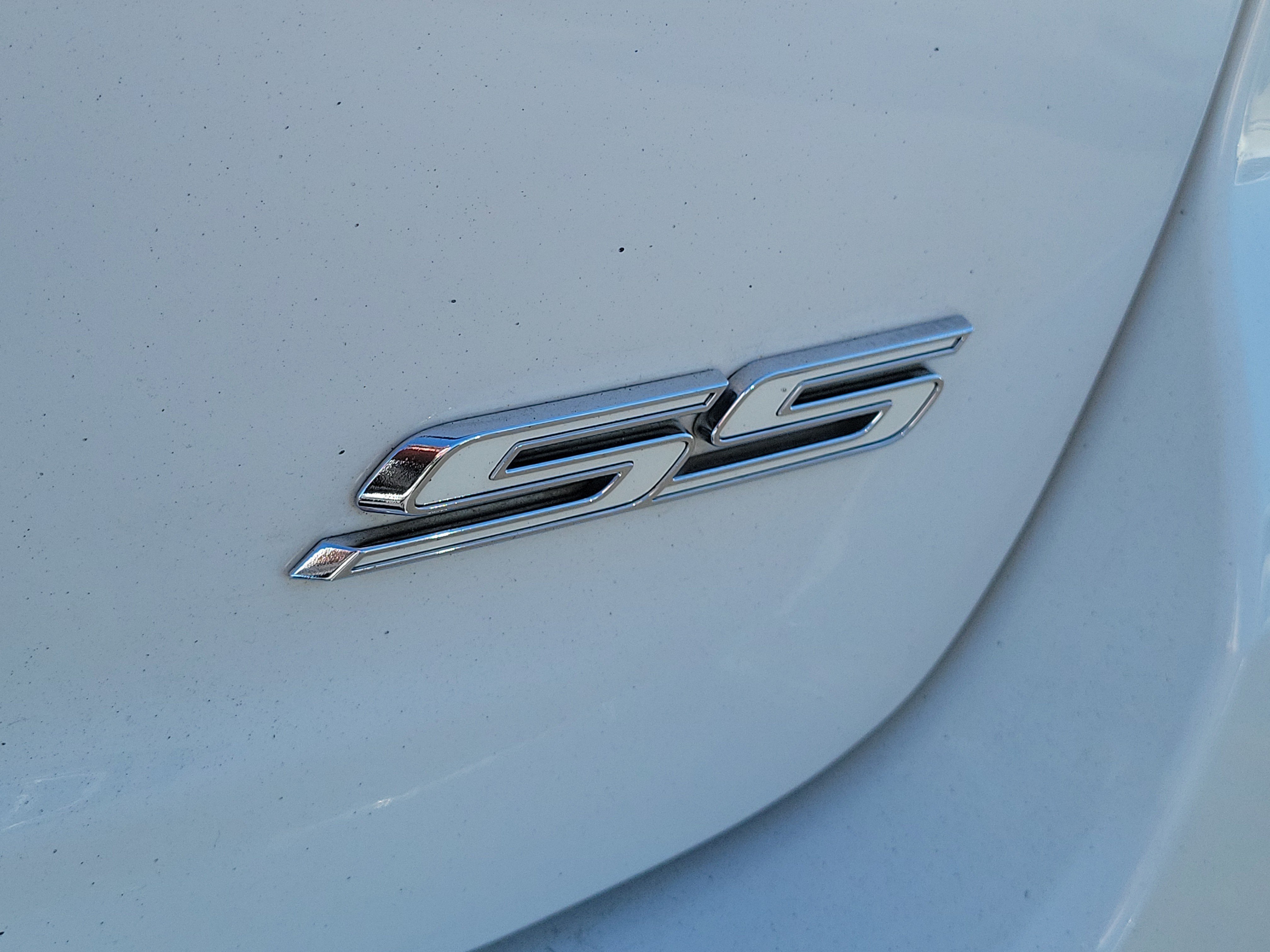 Used 2015 Chevrolet SS RWD image 6