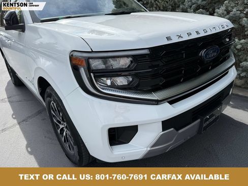 Used 2025 Ford Expedition Max Platinum AWD/4WD image 14