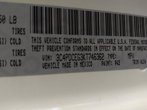 Used 2019 Dodge Journey GT FWD image 33