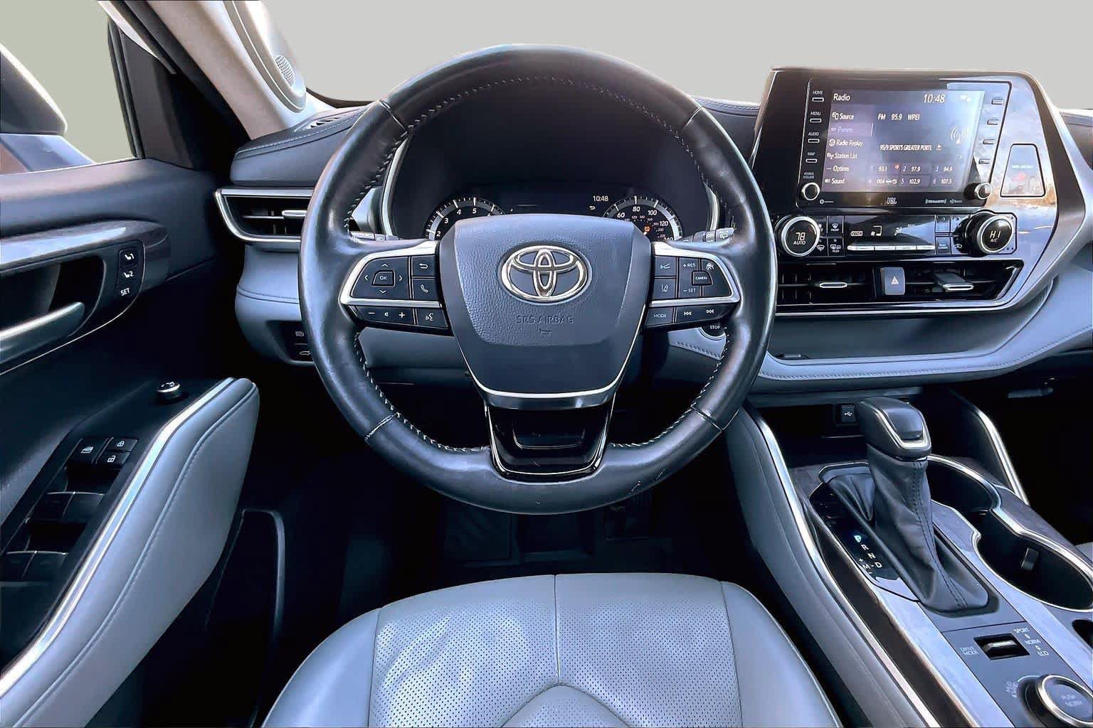 Used 2020 Toyota Highlander Limited AWD/4WD image 6