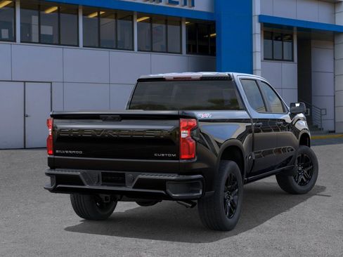 New 2026 Chevrolet Silverado 1500 Custom image 4