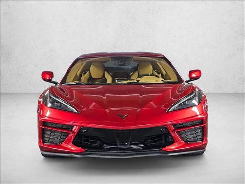 Used 2022 Chevrolet Corvette Stingray Premium Cpe w/ Z51 Performance Package RWD image 2
