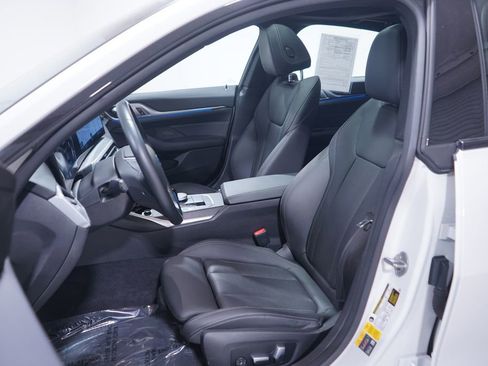 Used 2023 BMW i4 eDrive35 RWD image 7