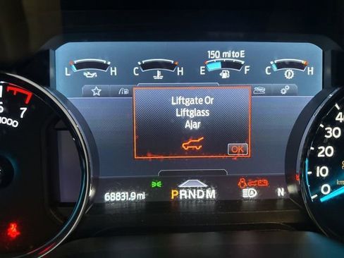 Used 2021 Ford Expedition Limited image 11