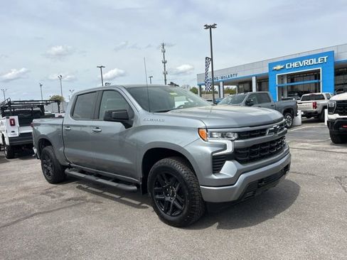 New 2026 Chevrolet Silverado 1500 RST w/ RST Select Package AWD/4WD image 1