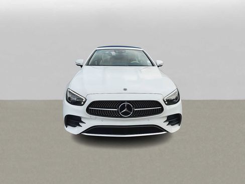 Used 2023 Mercedes-Benz E 450 4MATIC Cabriolet image 3