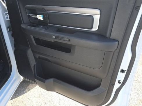 Used 2022 RAM 1500 Warlock w/ Technology Package I AWD/4WD image 27