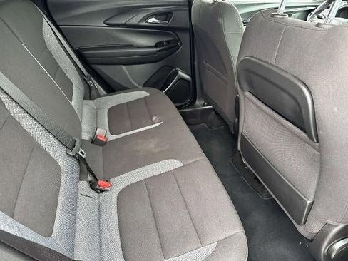 Certified 2023 Chevrolet TrailBlazer LT FWD image 9