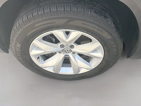 Used 2019 Volkswagen Atlas SE AWD/4WD image 34