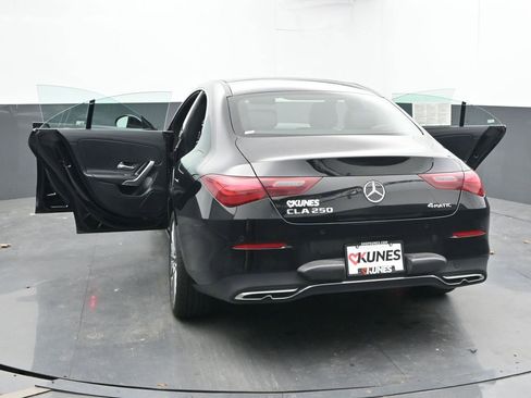 Used 2025 Mercedes-Benz CLA 250 4MATIC image 54