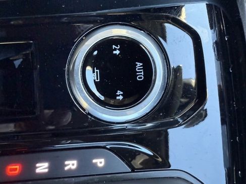 Certified 2024 Chevrolet Colorado LT w/ LT Convenience Package II image 35