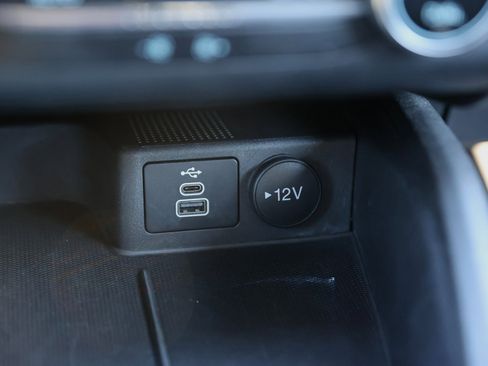 Used 2025 Ford Escape Active image 28