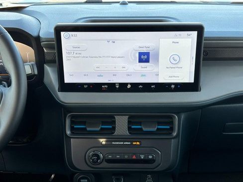 New 2026 Ford Maverick Lobo AWD/4WD image 15