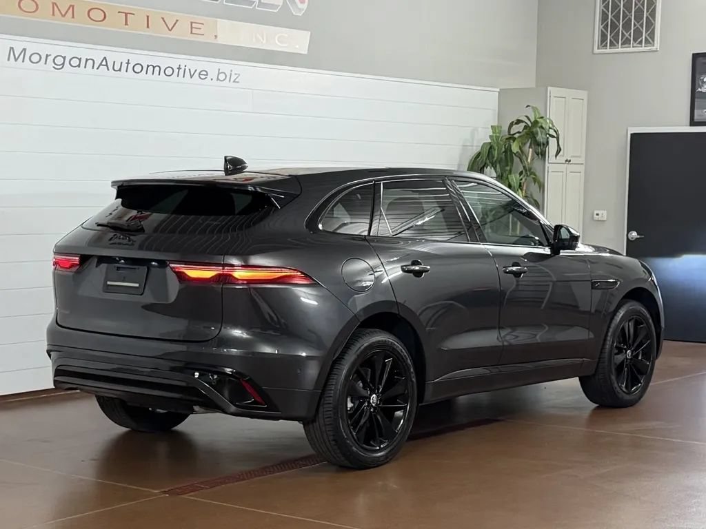 Used 2024 Jaguar F-PACE R-Dynamic S AWD/4WD image 3