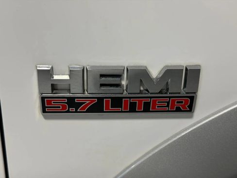 Used 2015 RAM 1500 Laramie w/ Convenience Group AWD/4WD image 11