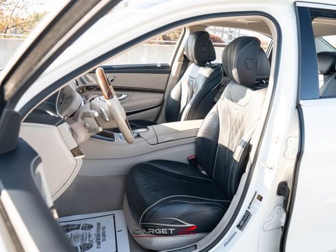 Used 2016 Mercedes-Benz S 550 Sedan image 14