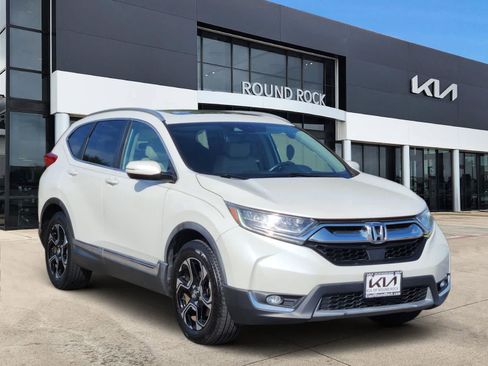 Used 2017 Honda CR-V Touring image 3