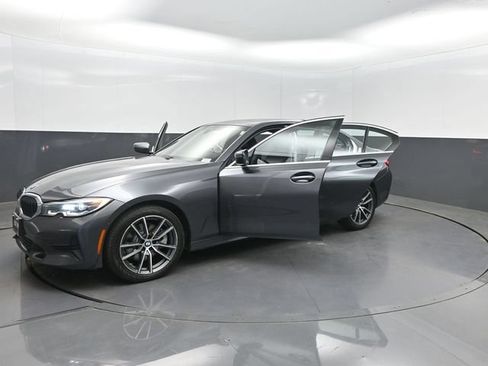 Used 2020 BMW 330i xDrive Sedan w/ Convenience Package AWD/4WD image 34