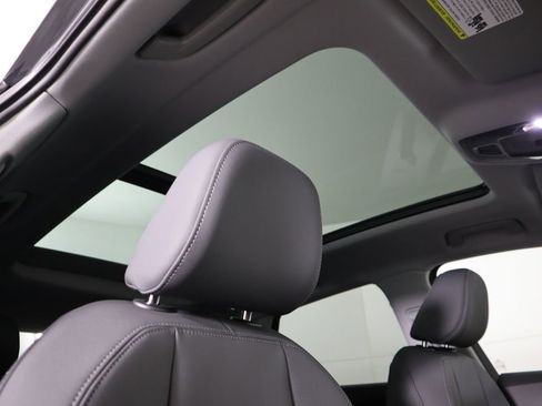 Used 2025 Audi Q5 Premium Plus w/ Premium Plus image 20