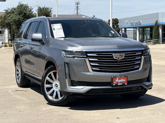 Used 2022 Cadillac Escalade Premium Luxury Platinum w/ Heavy-Duty Trailer Package AWD/4WD image 3