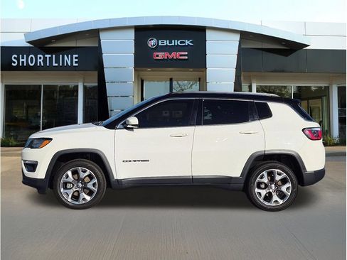 Used 2019 Jeep Compass Limited AWD/4WD image 6