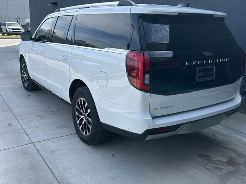 Used 2025 Ford Expedition Max Platinum AWD/4WD image 5