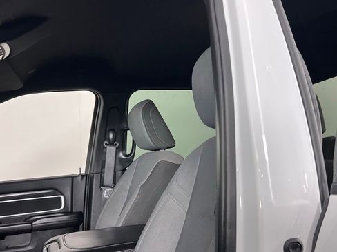 Used 2024 RAM 2500 Big Horn w/ Bed Utility Group image 21