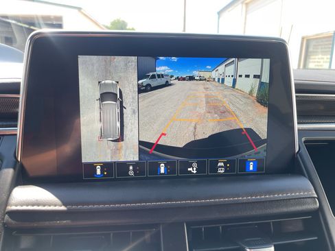 Used 2023 GMC Yukon AT4 image 22