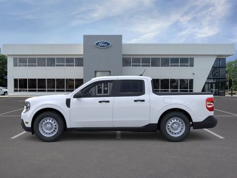 New 2025 Ford Maverick XL w/ Equipment Group 101A image 27