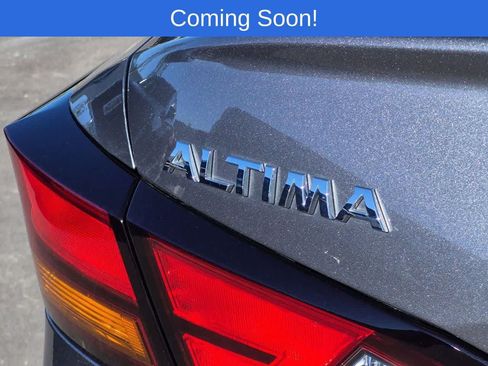 Used 2019 Nissan Altima 2.5 Platinum AWD/4WD image 12