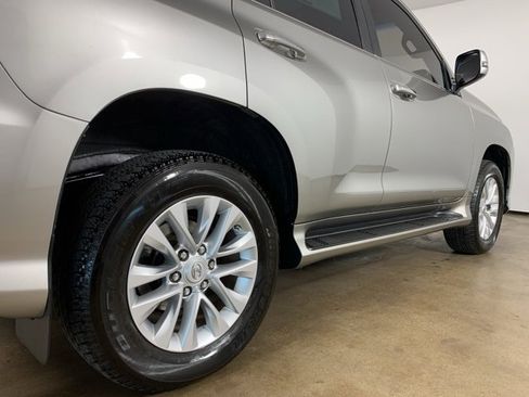 Used 2022 Lexus GX 460 Premium image 40