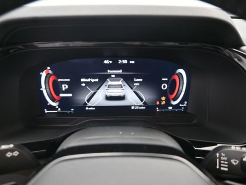 New 2026 Nissan Pathfinder SL w/ SL Premium Package FWD image 13