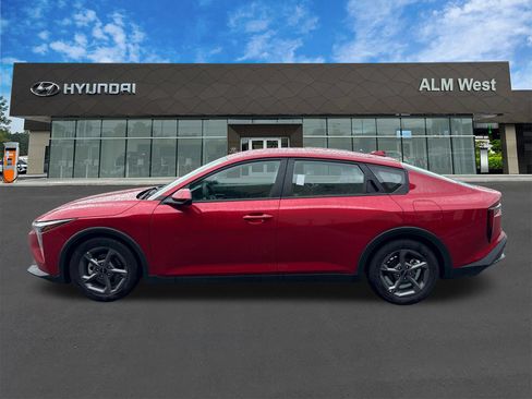 Used 2025 Kia K4 FWD image 8