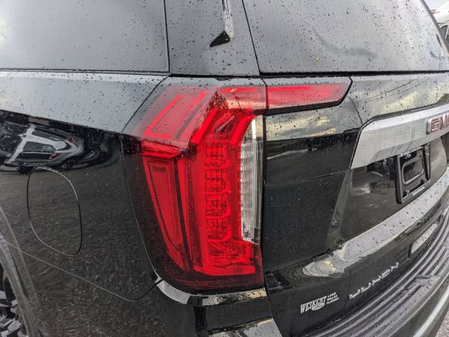 Used 2023 GMC Yukon XL Denali AWD/4WD image 12