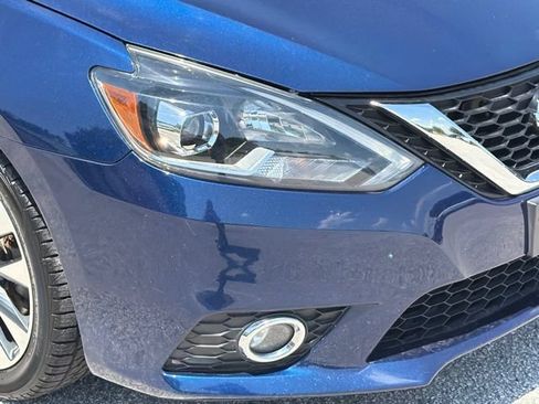 Used 2019 Nissan Sentra SR Turbo FWD image 8
