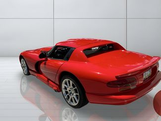 Used 2001 Dodge Viper RT/10 RWD video 2