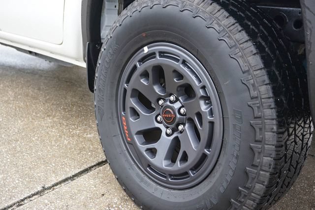 Used 2026 Nissan Frontier PRO-4X AWD/4WD image 7