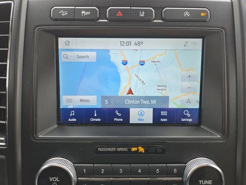 Used 2020 Ford Expedition Limited w/ Equipment Group 301A image 18