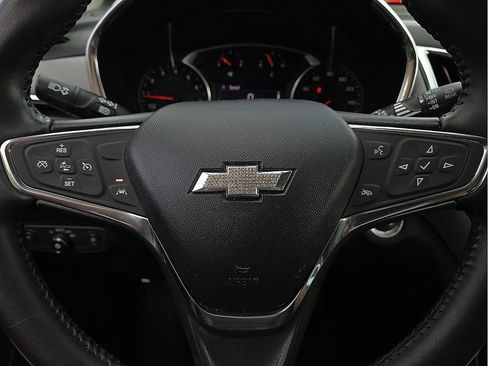 Used 2020 Chevrolet Equinox LT AWD/4WD image 19