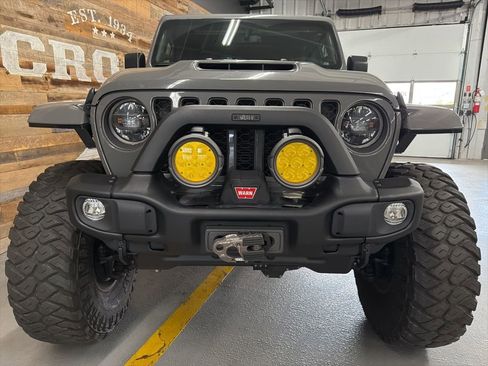 Used 2022 Jeep Gladiator Rubicon w/ LED Lighting Group image 6