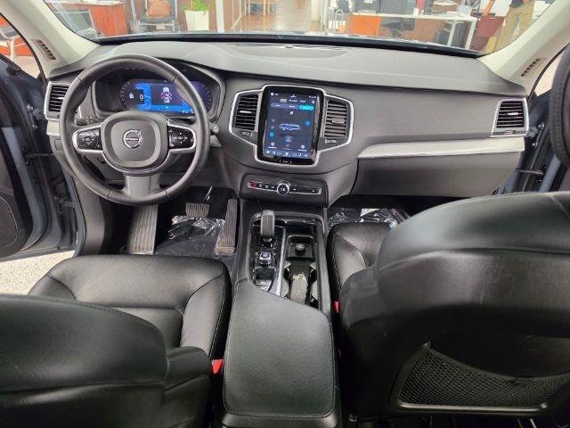Used 2023 Volvo XC90 B5 Core AWD/4WD image 10