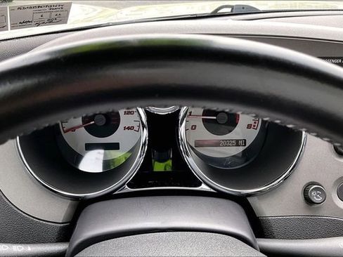 Used 2007 Pontiac Solstice Convertible w/ Premium Package image 20