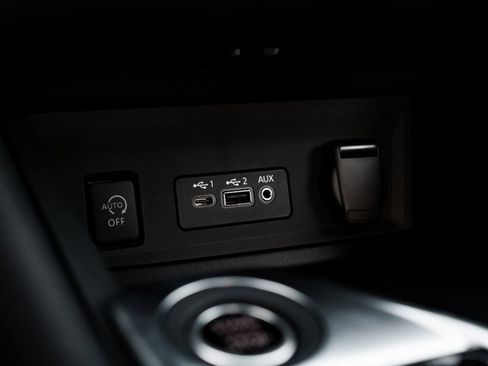 New 2025 Nissan Sentra SV w/ All-Weather Package image 15