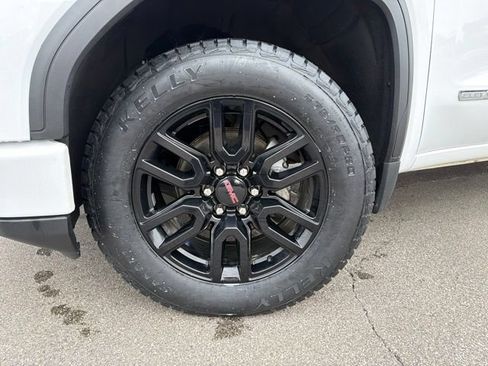 Certified 2024 GMC Sierra 1500 Elevation AWD/4WD image 9