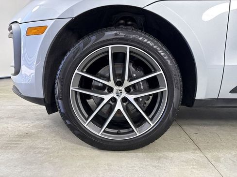 Certified 2023 Porsche Macan Turbo AWD/4WD image 13