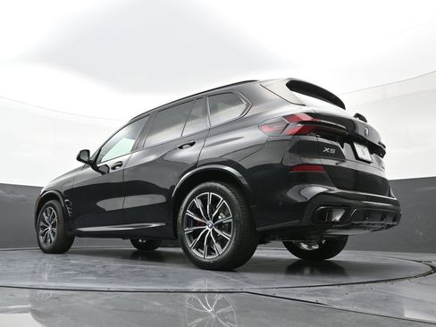 New 2026 BMW X5 xDrive50e w/ Executive Package image 27