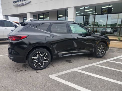 Used 2023 Chevrolet Blazer RS AWD/4WD image 4