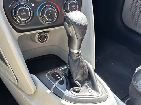 Used 2013 Dodge Dart SXT w/ Popular Equipment Group FWD image 14